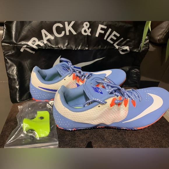 Unisex NIKE running shoes 9.5 - Picture 2 of 4